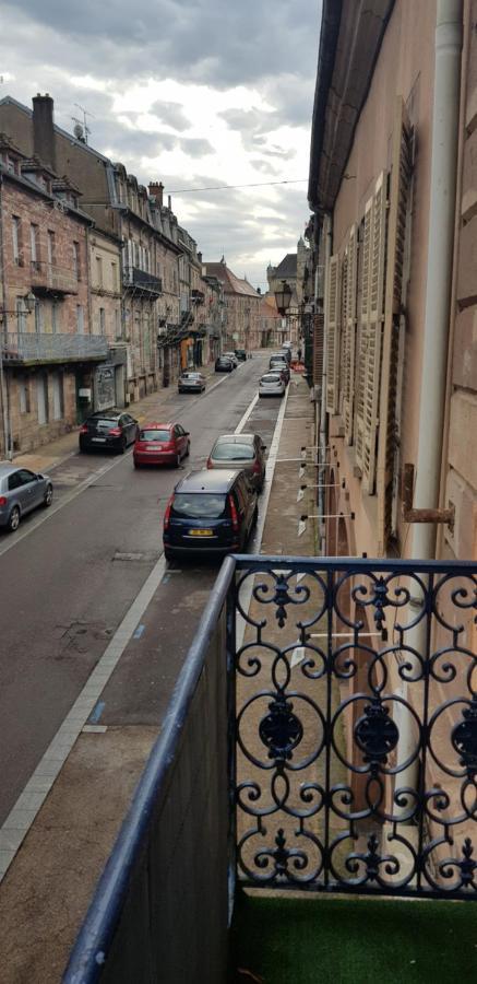 Hebergement-Luxeuil-Les-Bains Luaran gambar